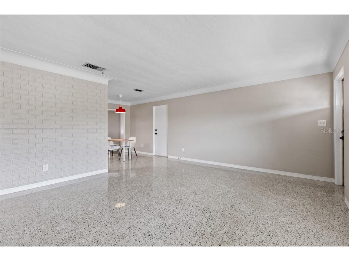 2700 67th Street N Saint Petersburg FL 33710 TB8441538 image9