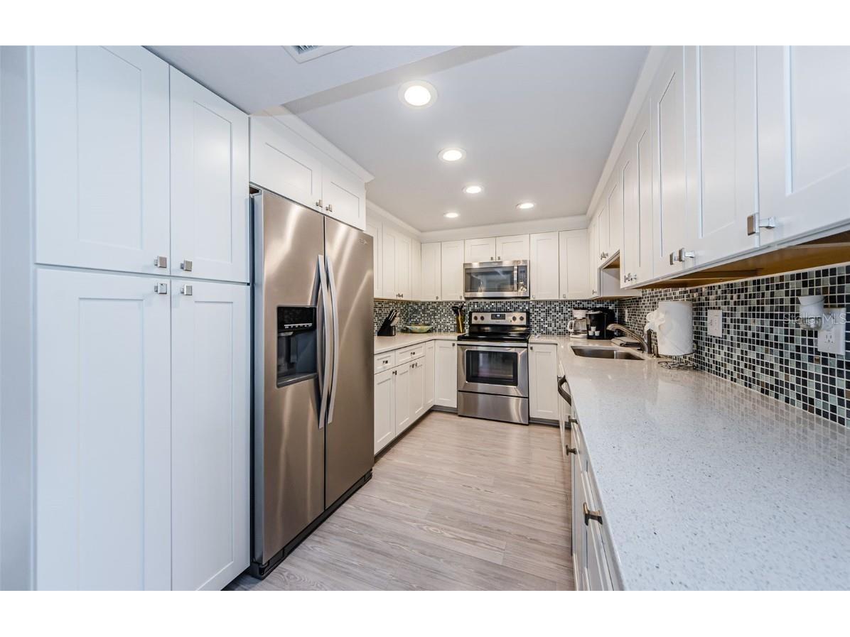 2700 Bayshore Boulevard #11302 Dunedin FL 34698 - ST JOSEPH SOUND/GULF OF MEXICO TB8343487 image17