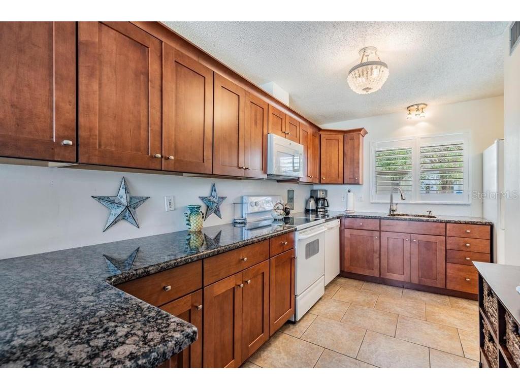 2700 Bayshore Boulevard #532 Dunedin FL 34698 - ST JOSEPH'S SOUND TB8368183 image3