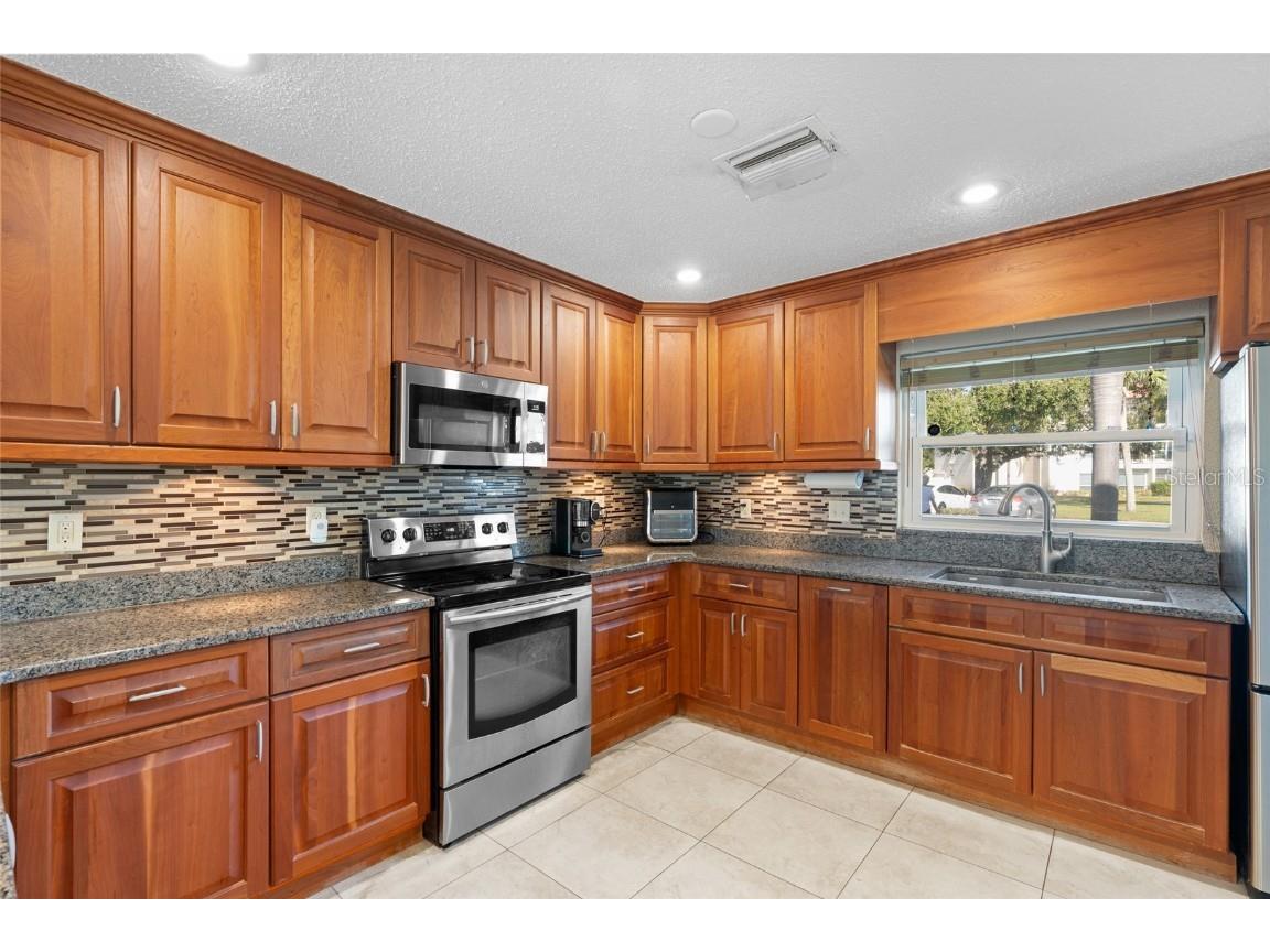 2700 Bayshore Boulevard #593 Dunedin FL 34698 TB8451733 image14