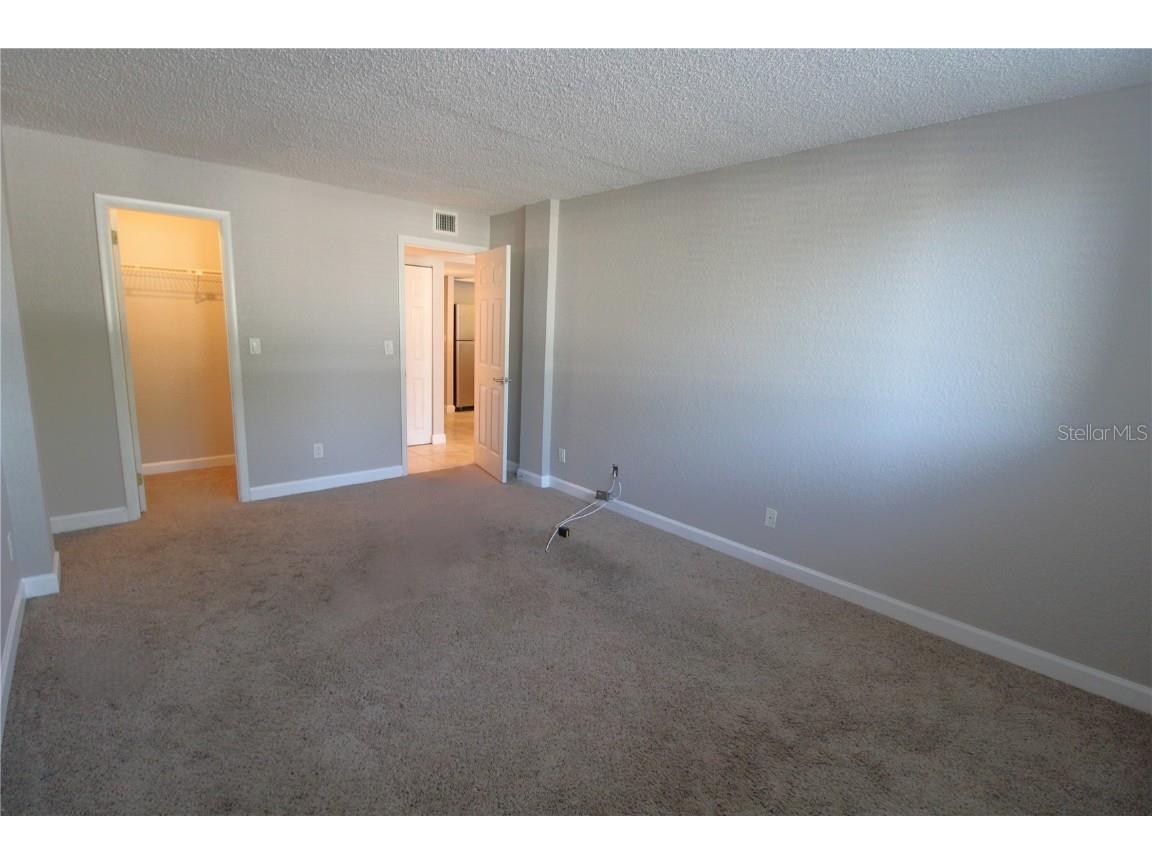 2700 Coconut Bay Lane #1L Sarasota FL 34237 A4675856 image6