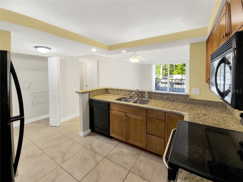 2700 Coconut Bay Lane #419 Sarasota FL 34237 S5127342 image17