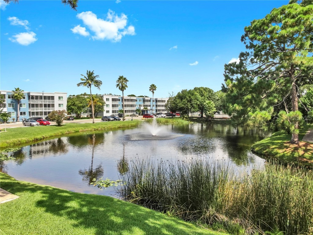 2700 Coconut Bay Lane #427 Sarasota FL 34237 TB8410054 image1