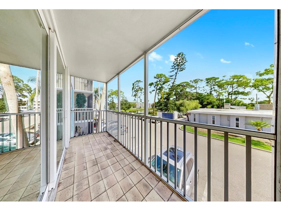 2700 Coconut Bay Lane #427 Sarasota FL 34237 TB8410054 image20