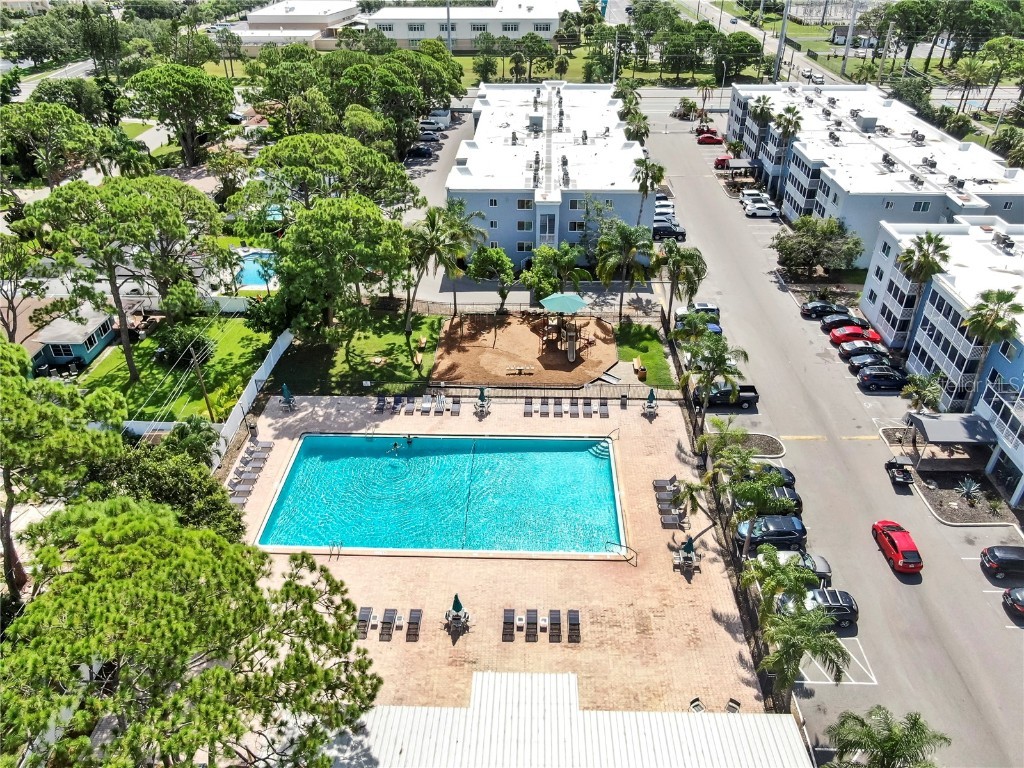 2700 Coconut Bay Lane #427 Sarasota FL 34237 TB8410054 image27