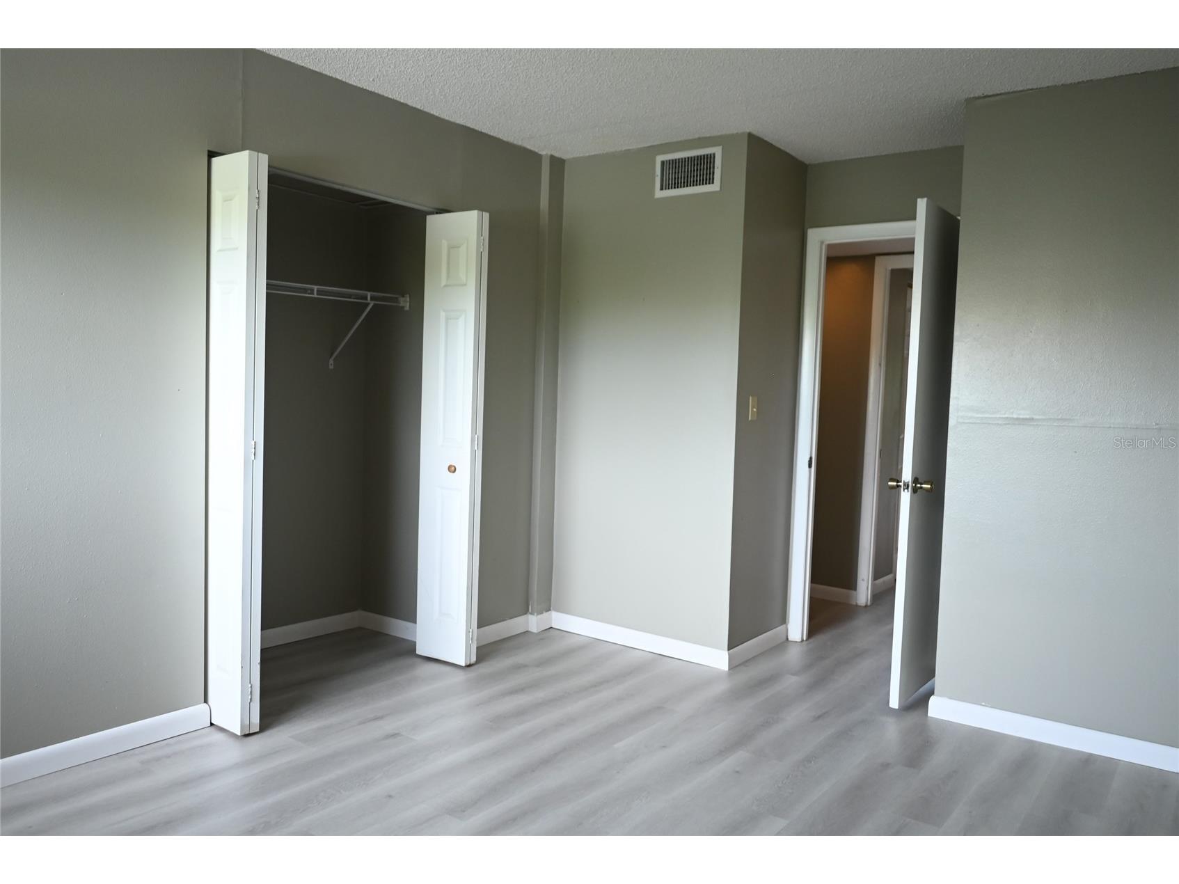 2700 Cove Cay Drive #1-4G Clearwater FL 33760 TB8515174 image11