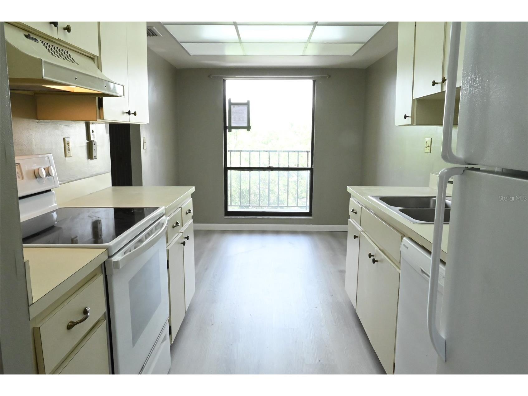 2700 Cove Cay Drive #1-4G Clearwater FL 33760 TB8515174 image2