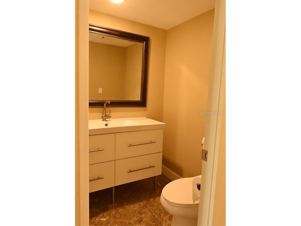 2700 Cove Cay Drive #2D Clearwater FL 33760 TB8405494 image19