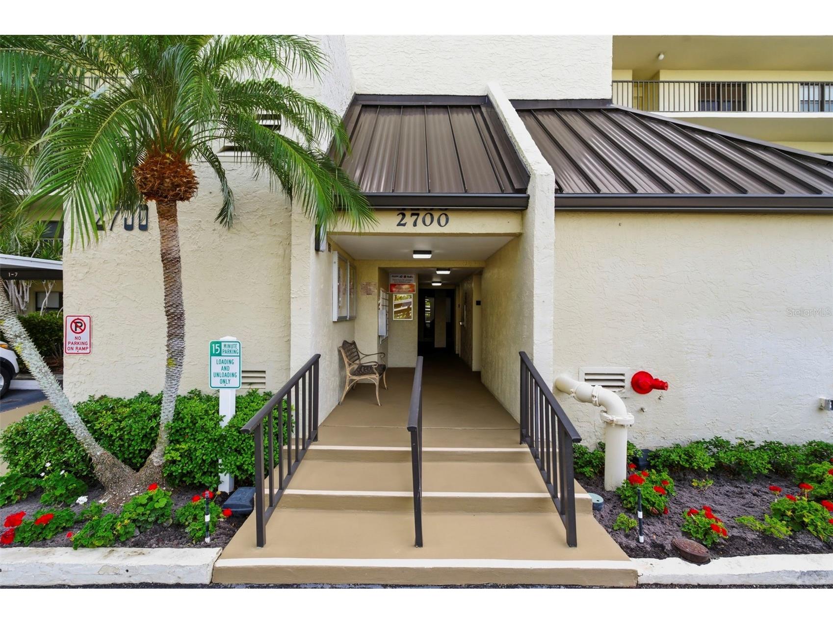 2700 Cove Cay Drive #7A Clearwater FL 33760 - TAMPA BAY TB8504497 image1