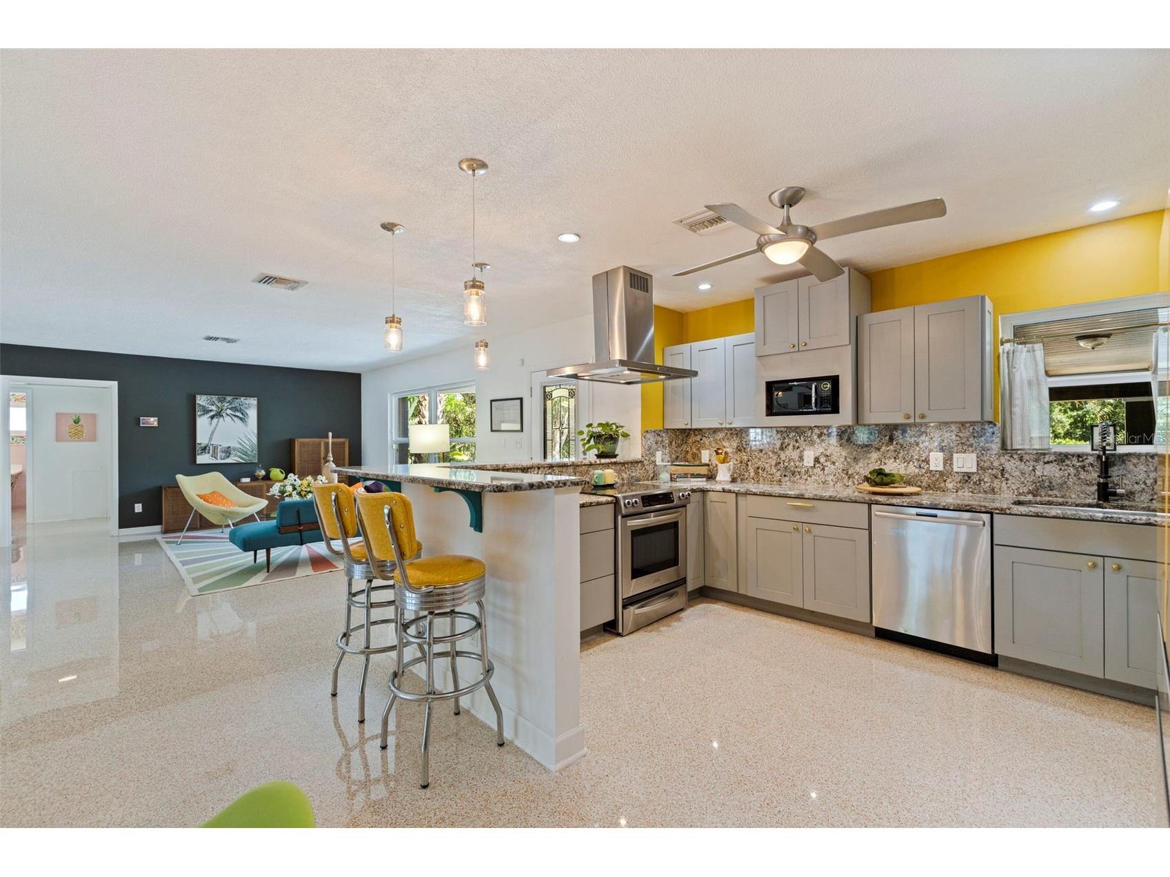 2700 Desoto Way S Saint Petersburg FL 33712 TB8510831 image10