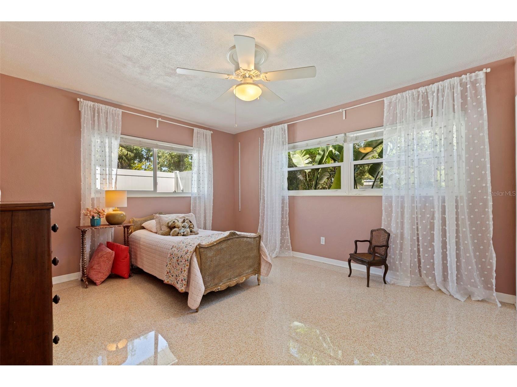 2700 Desoto Way S Saint Petersburg FL 33712 TB8510831 image17