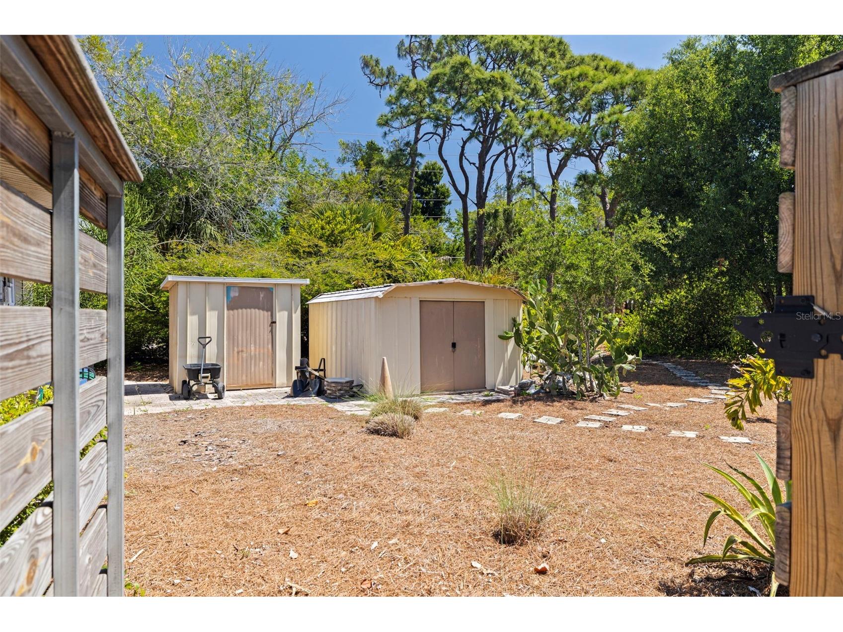 2700 Desoto Way S Saint Petersburg FL 33712 TB8510831 image36