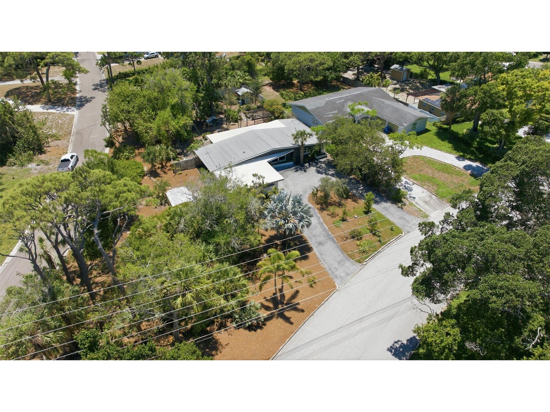 2700 Desoto Way S Saint Petersburg FL 33712 TB8510831 image52