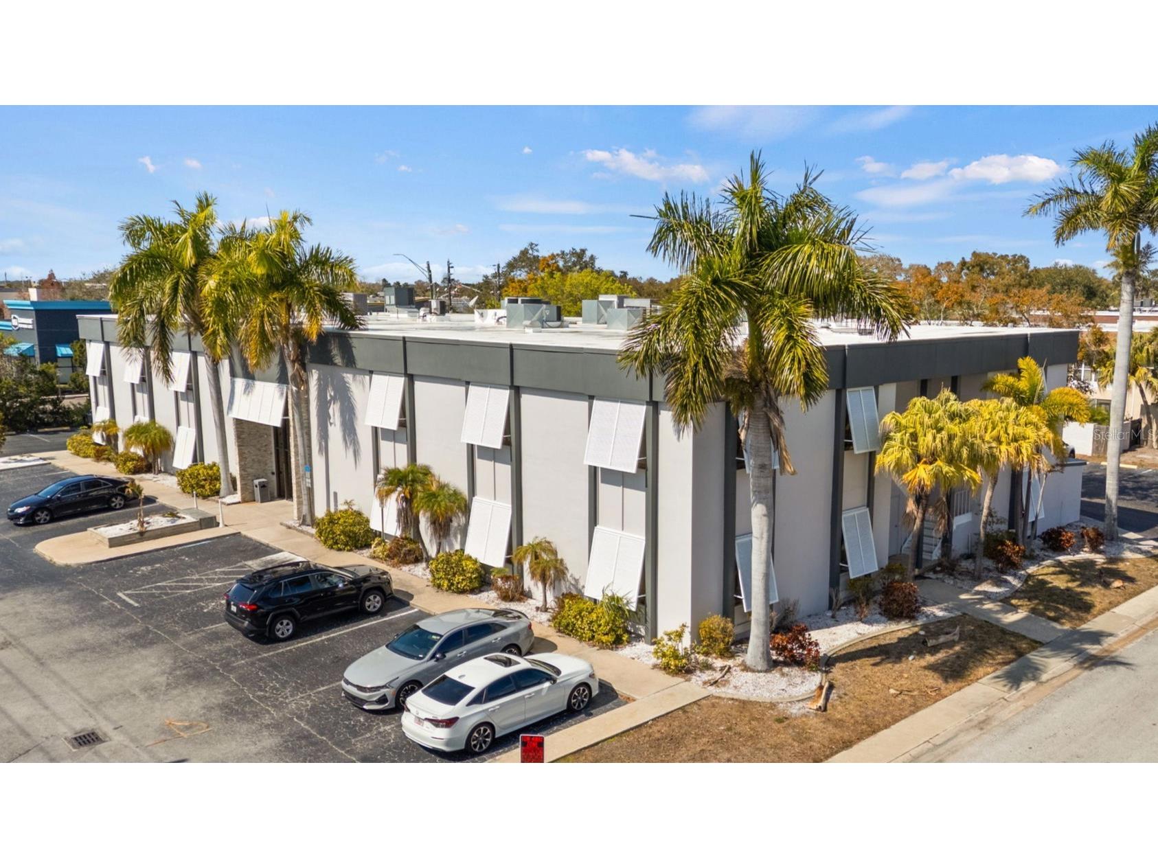 2700 E Bay Drive Largo FL 33771 TB8477422 image2