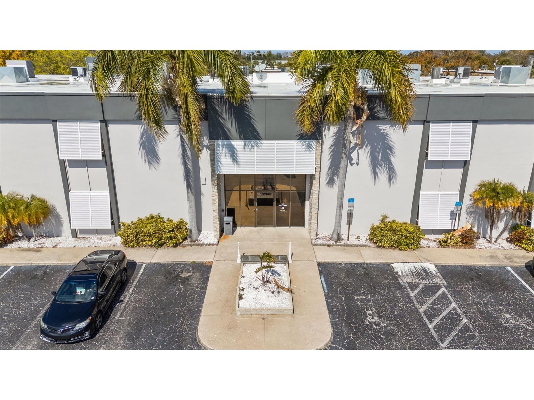 2700 E Bay Drive Largo FL 33771 TB8477422 image3