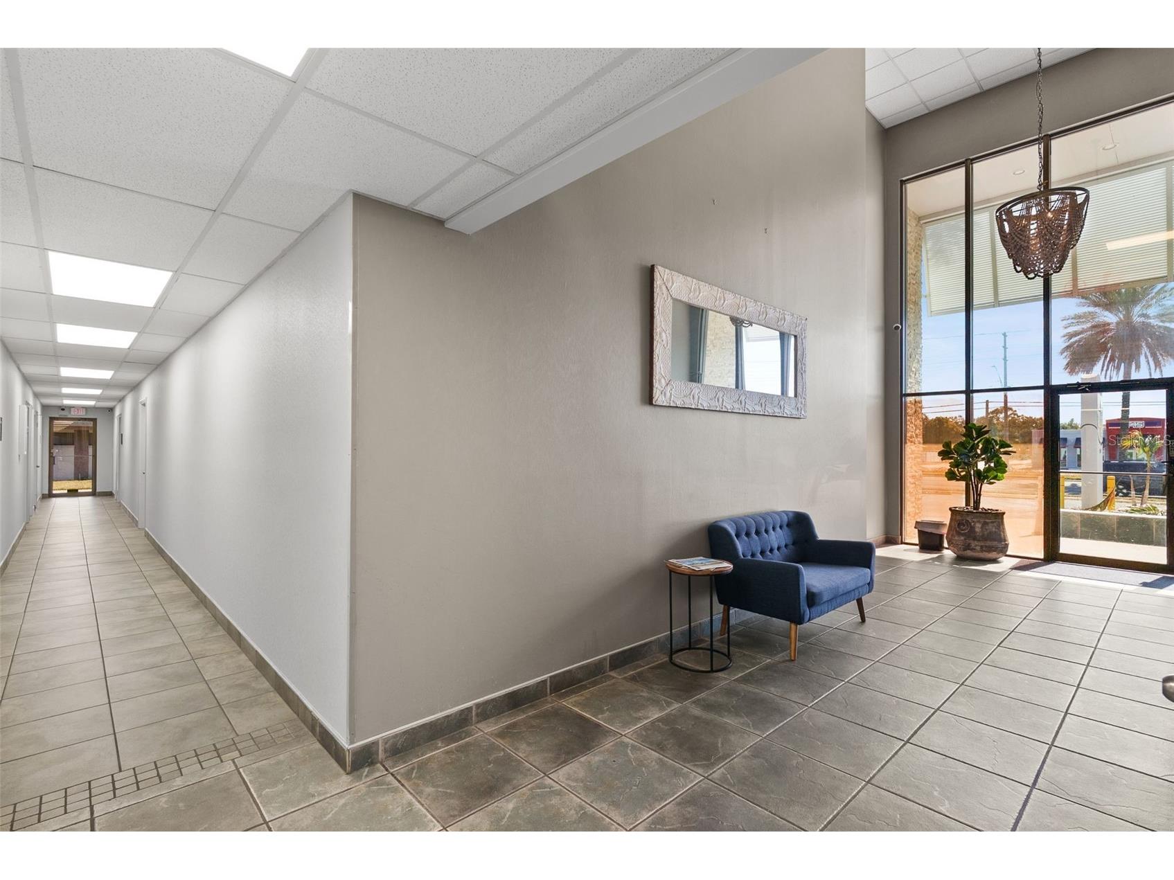 2700 E Bay Drive Largo FL 33771 TB8477422 image9