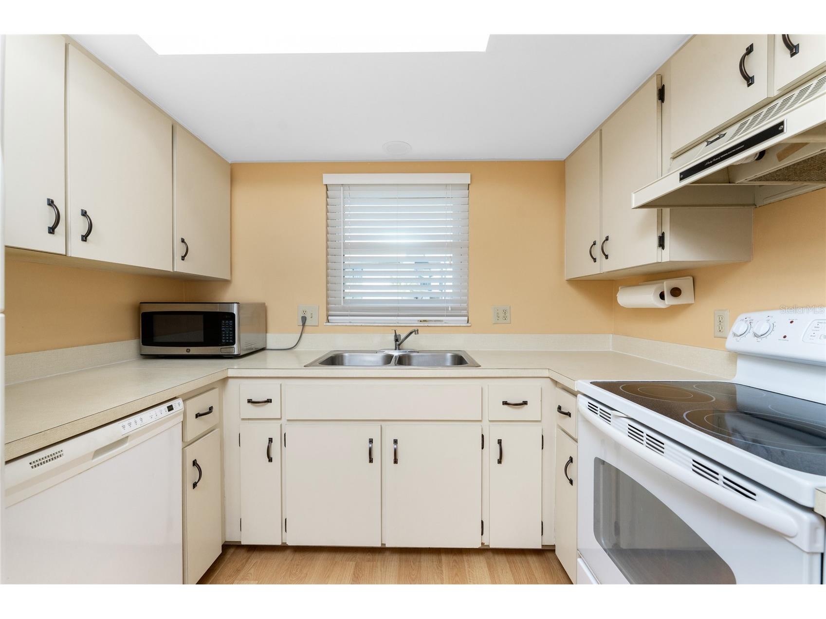 2700 N Beach Road #E107 Englewood FL 34223 - LEMON BAYGULF OF AMERICA D6145487 image16