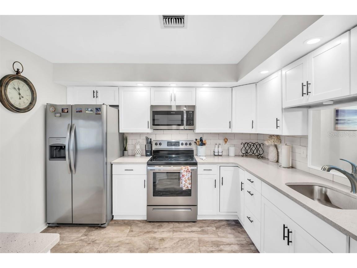 2700 Nebraska Avenue #2-203 Palm Harbor FL 34684 TB8435306 image2