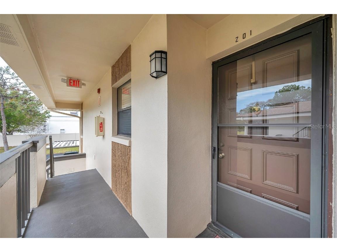 2700 Nebraska Avenue #3-201 Palm Harbor FL 34684 TB8445497 image1