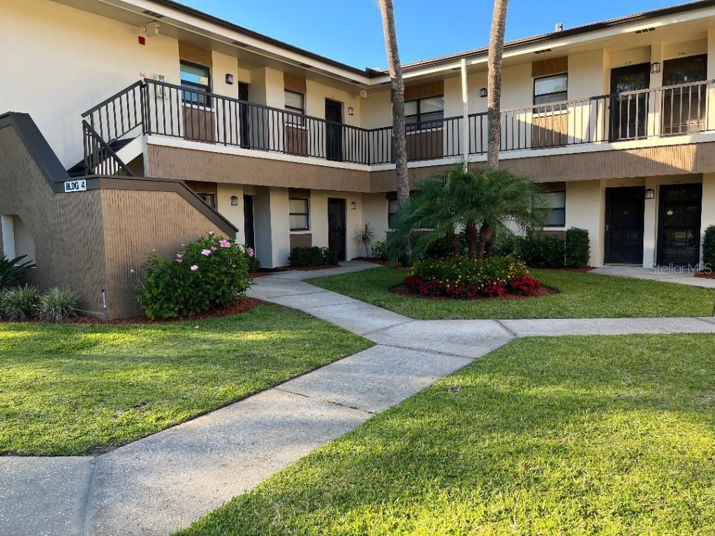 2700 Nebraska Avenue #4-102 Palm Harbor FL 34684 W7854208 image1