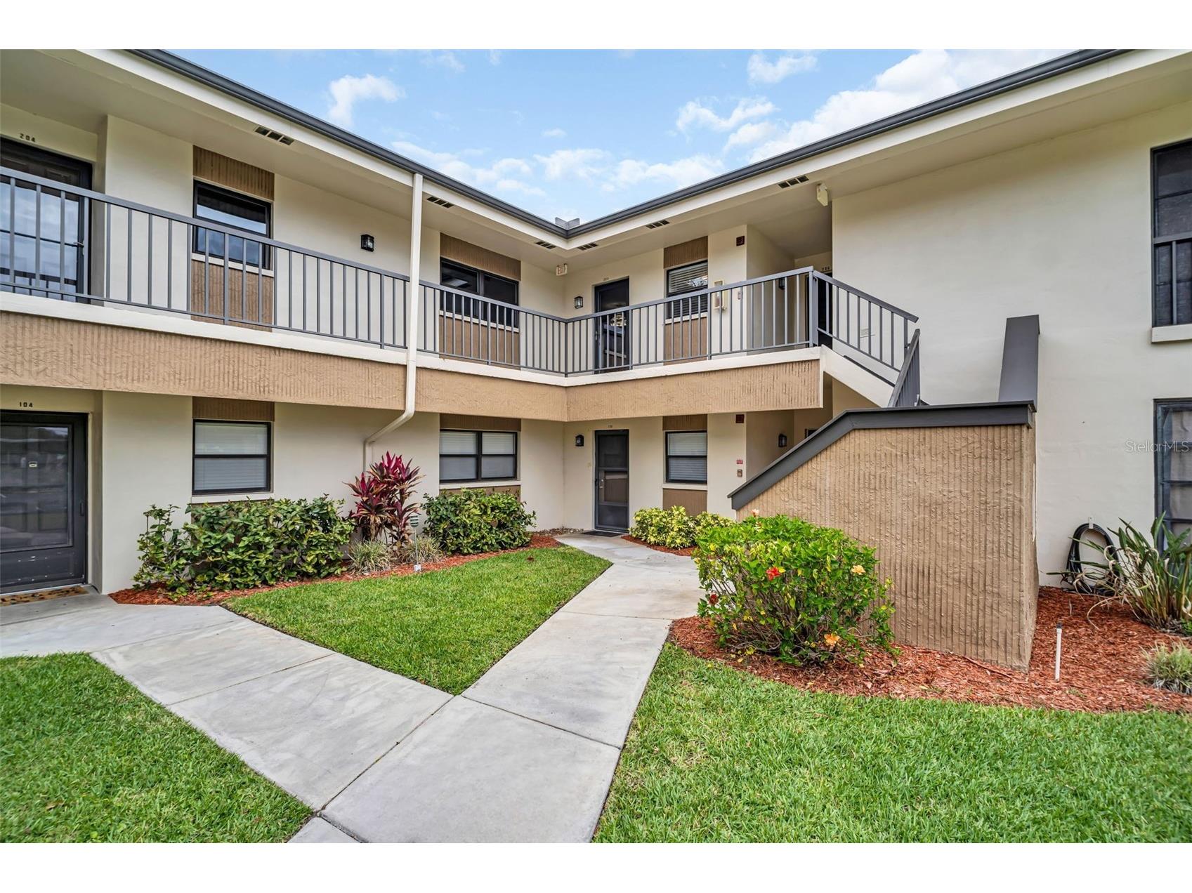 2700 Nebraska Avenue #5-205 Palm Harbor FL 34684 - LAKE TARPON TB8496158 image1