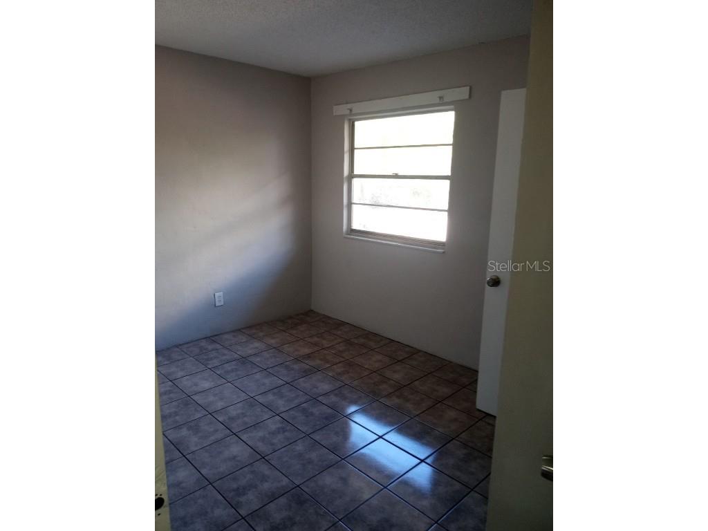 2700 Palmadelia Avenue Sarasota FL 34234 A4669620 image6