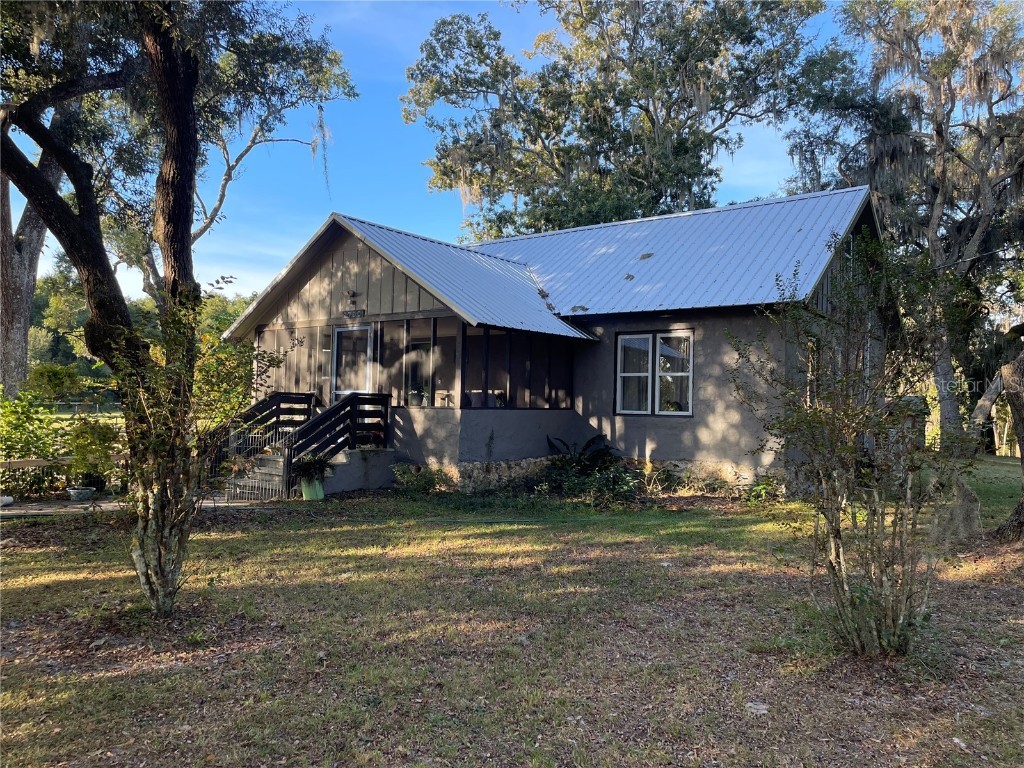2700 SE 183rd Avenue Road Ocklawaha FL 32179 OM647754 image1