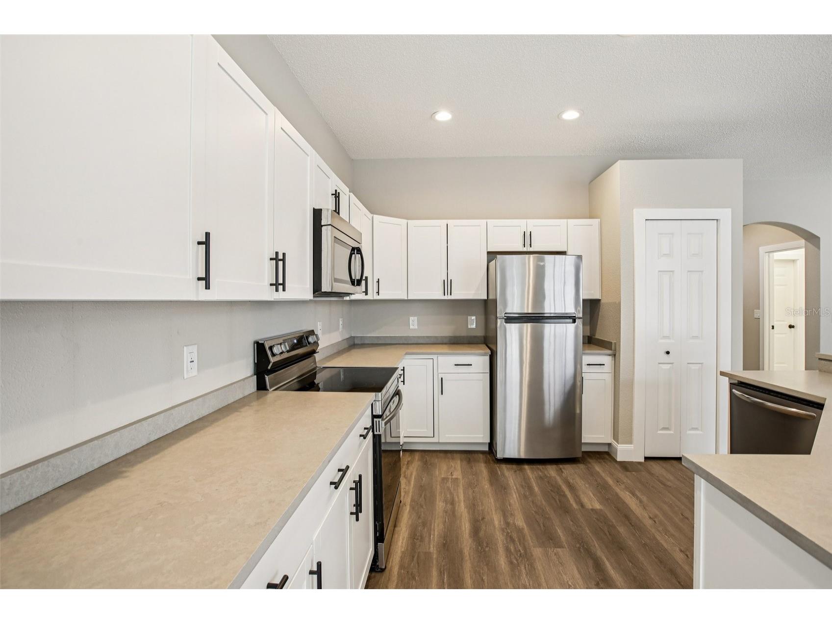 2700 Sierra Vista Way Holiday FL 34691 TB8463581 image17