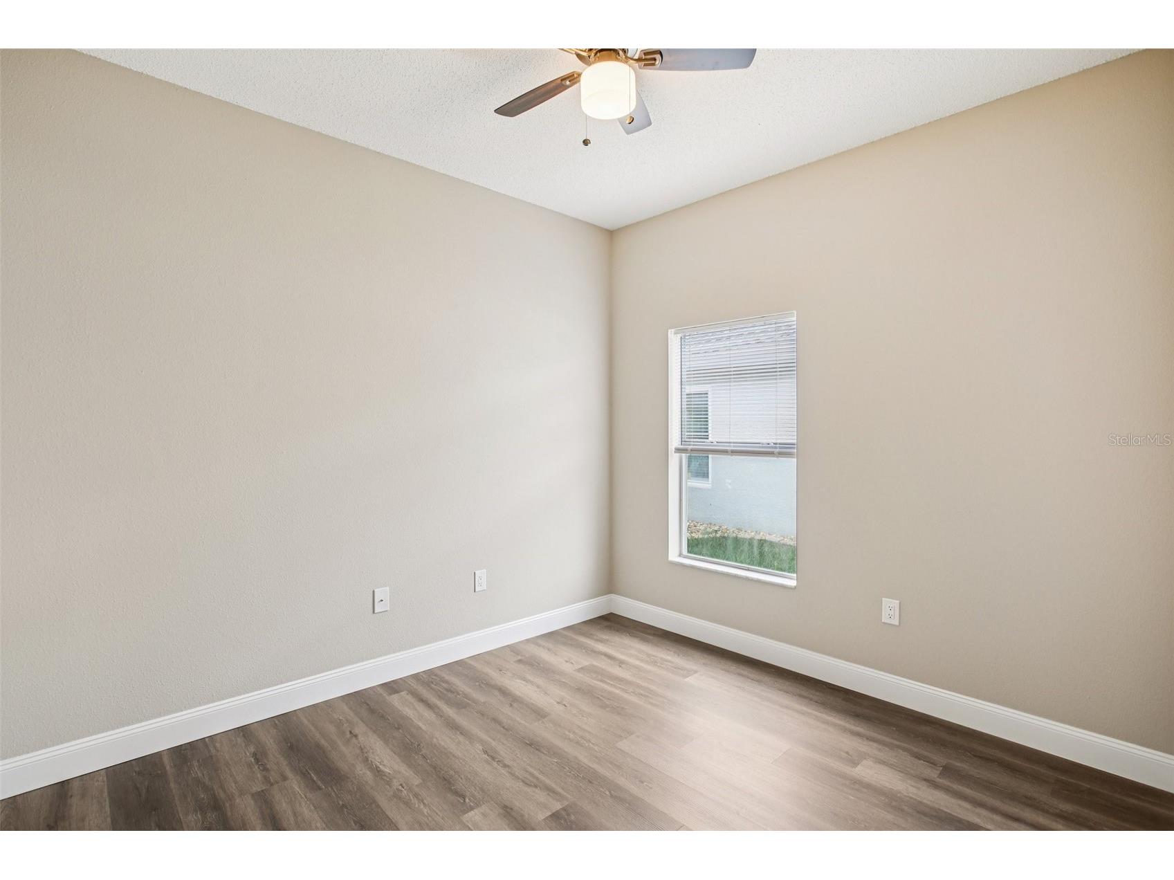 2700 Sierra Vista Way Holiday FL 34691 TB8463581 image20