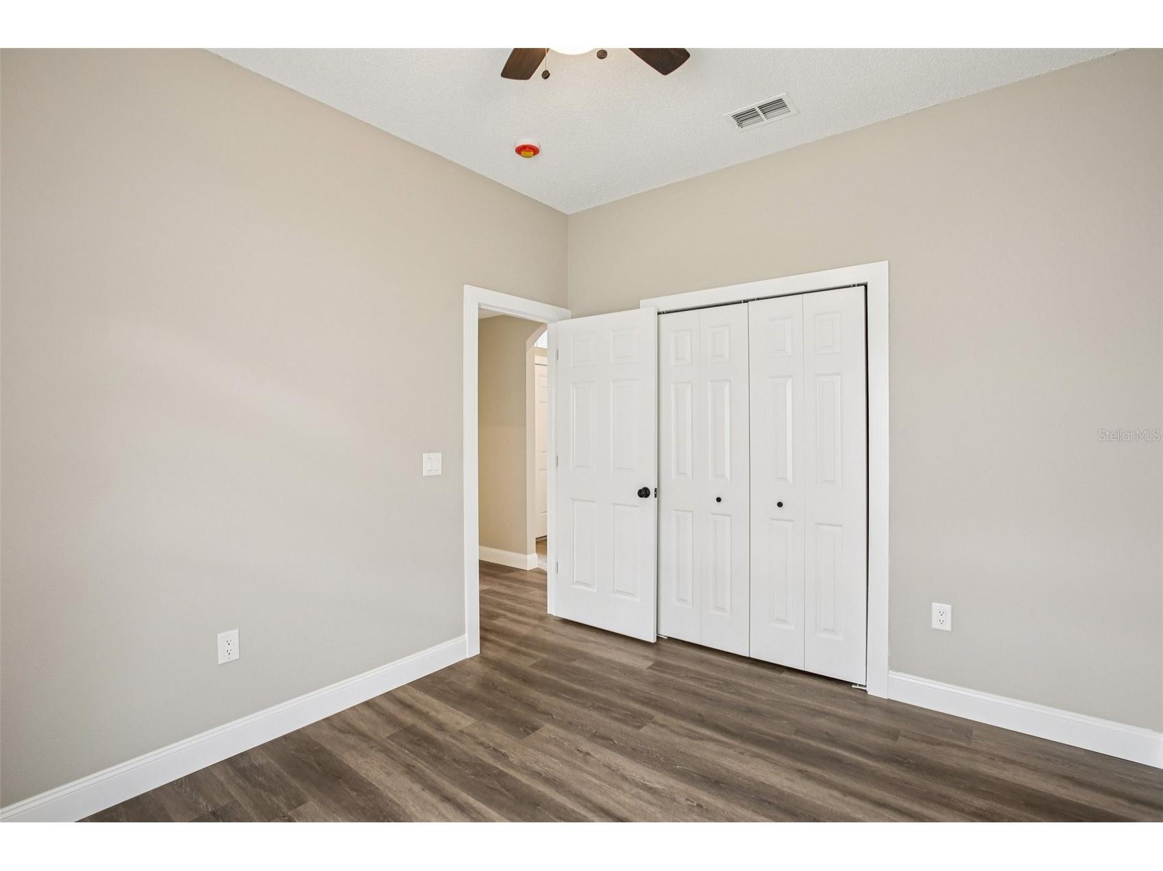 2700 Sierra Vista Way Holiday FL 34691 TB8463581 image21