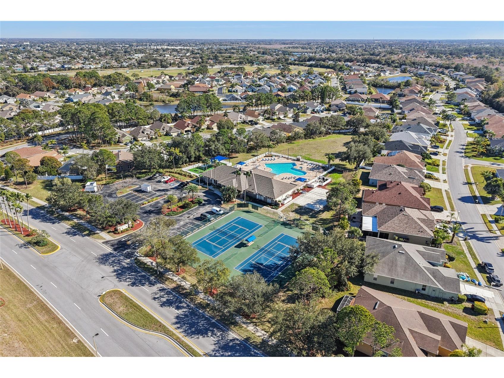2700 Sierra Vista Way Holiday FL 34691 TB8463581 image41