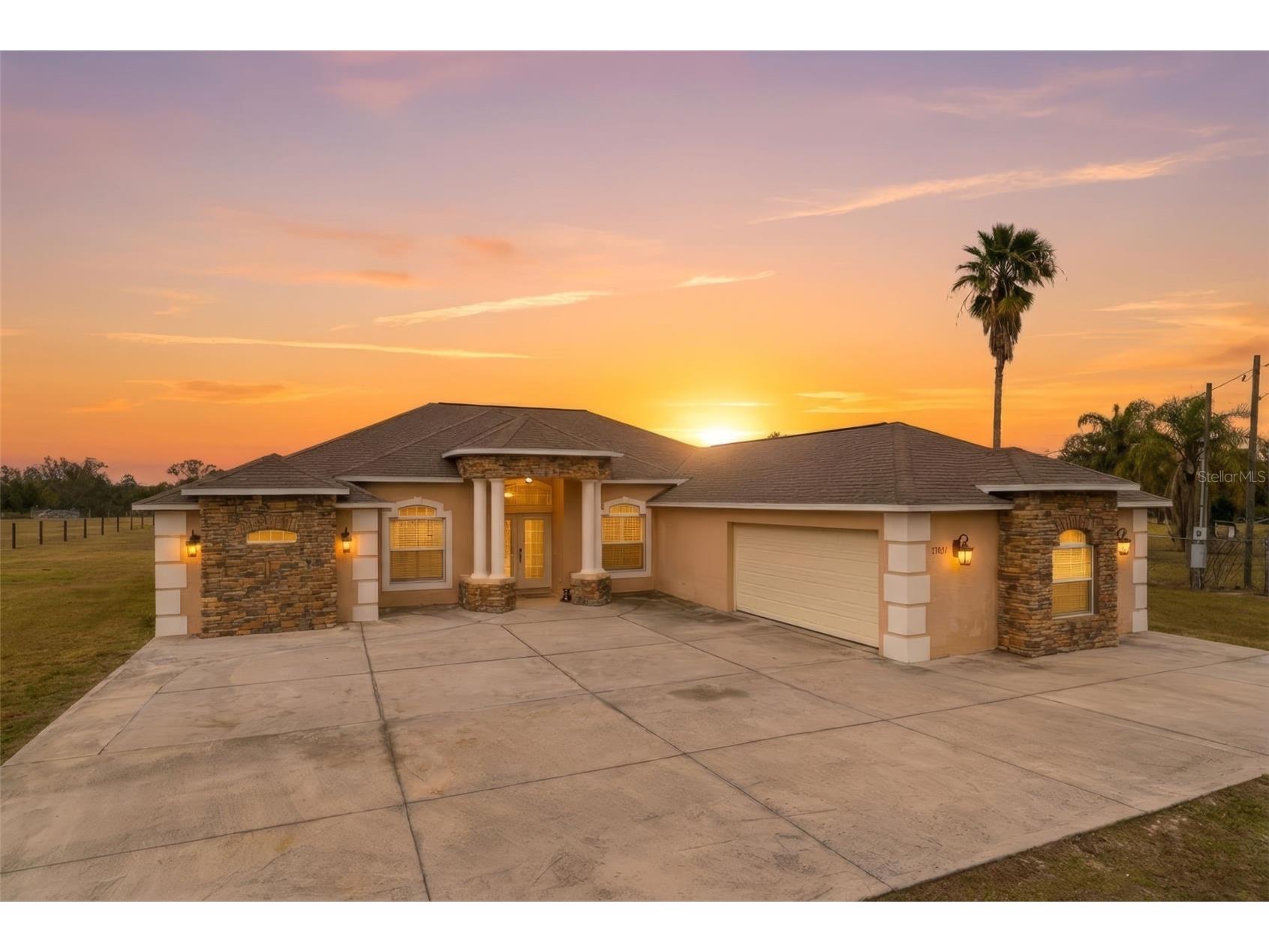 27001 Baxter Street Brooksville FL 34602 W7883144 image1
