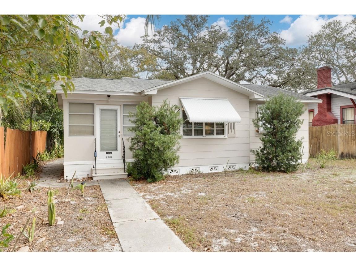 2701 13th Street N Saint Petersburg FL 33704 U8228876 image1