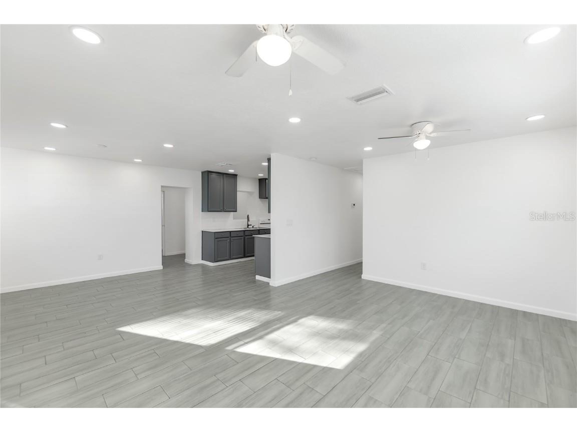 2701 13th Street W Palmetto FL 34221 A4669658 image8