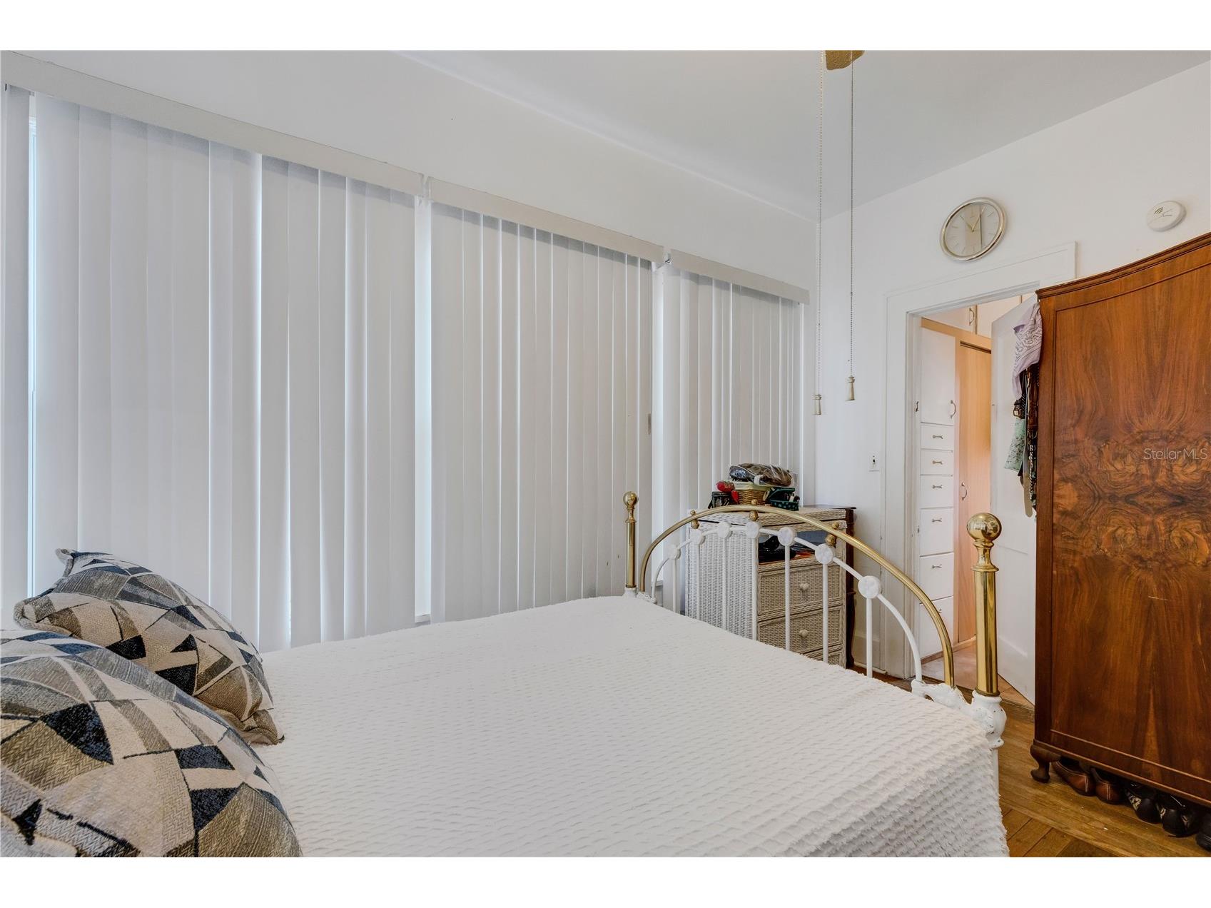 2701 1st Avenue S Saint Petersburg FL 33712 TB8464728 image32