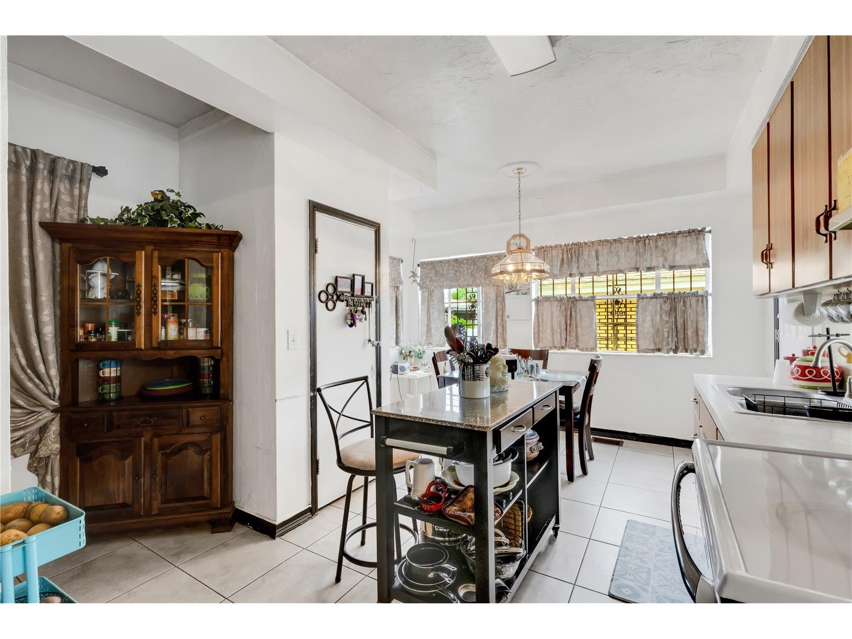 2701 1st Avenue S Saint Petersburg FL 33712 TB8464728 image47