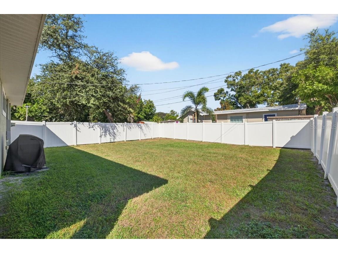 2701 24th Avenue N Saint Petersburg FL 33713 W7880102 image26