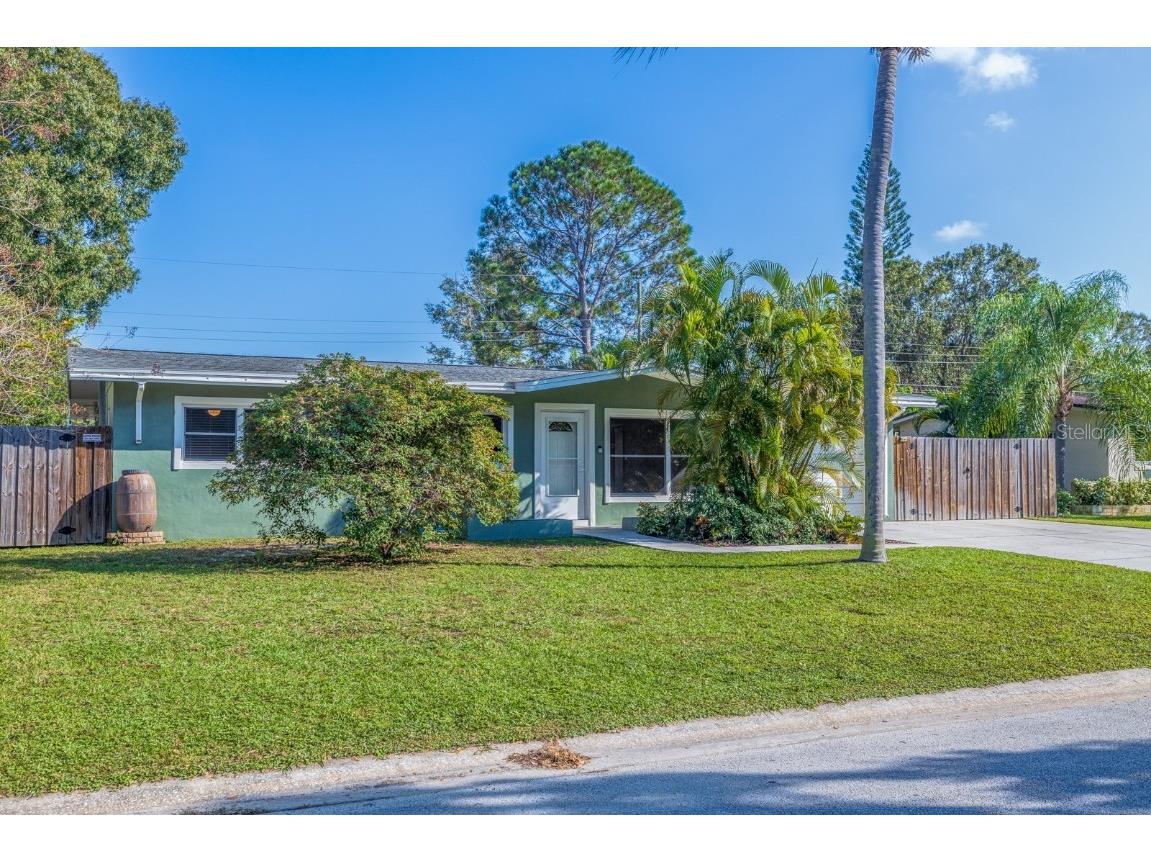 2701 56th Lane N Saint Petersburg FL 33710 OM650253 image1