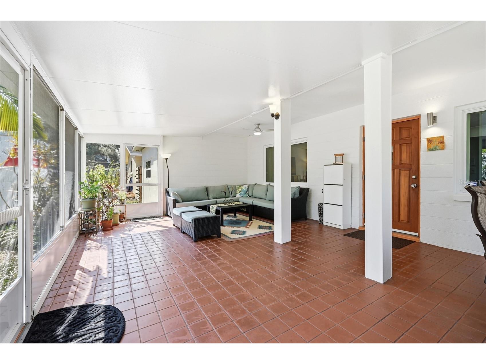 2701 56th Street S Gulfport FL 33707 TB8479149 image16
