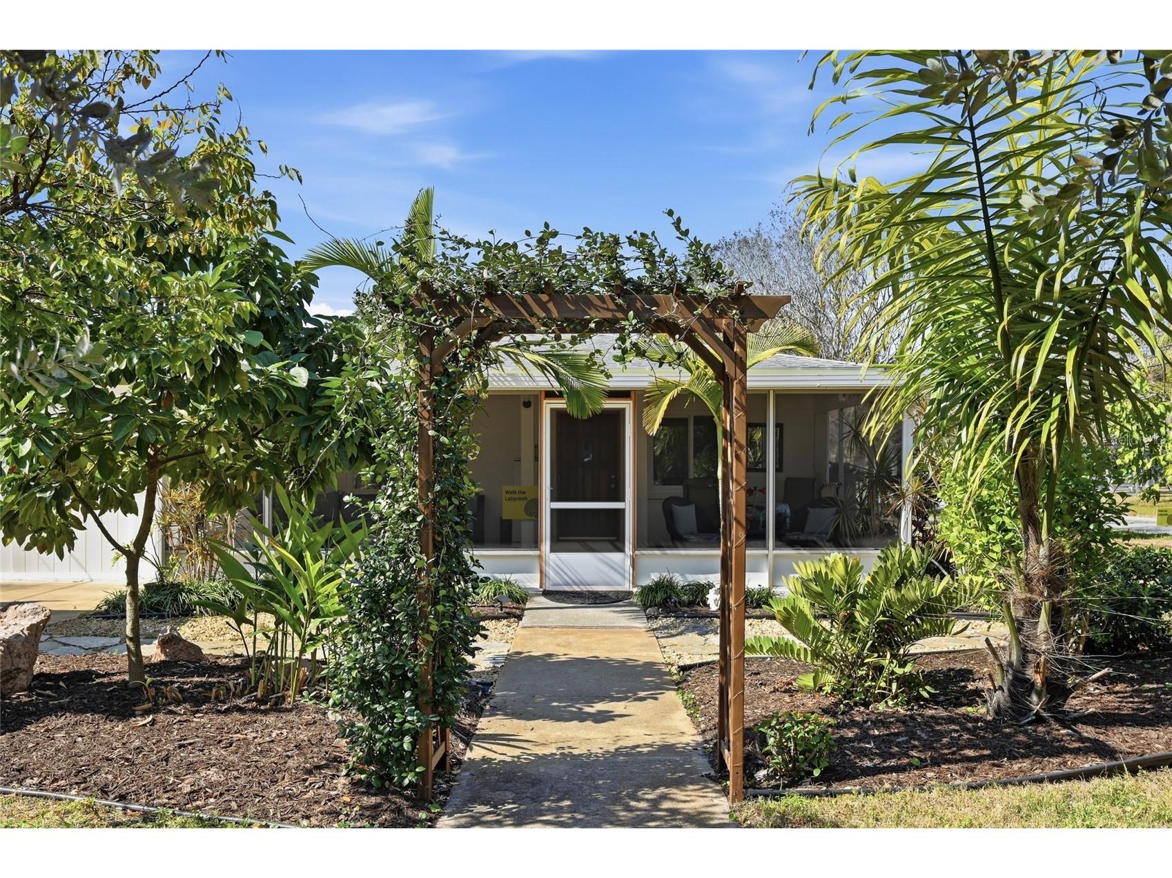 2701 56th Street S Gulfport FL 33707 TB8479149 image2