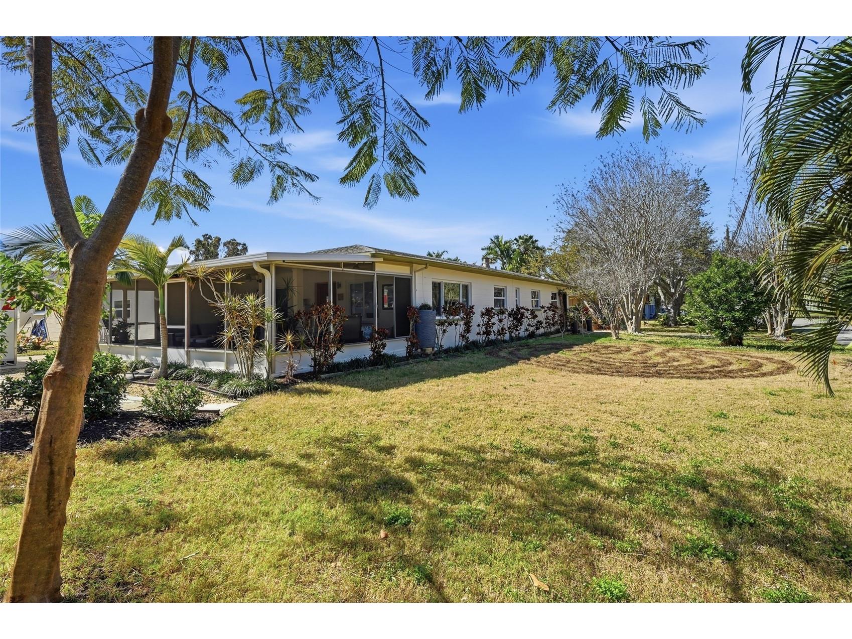 2701 56th Street S Gulfport FL 33707 TB8479149 image6