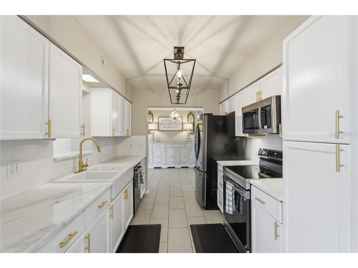 2701 64th Avenue S Saint Petersburg FL 33712 TB8456651 image7