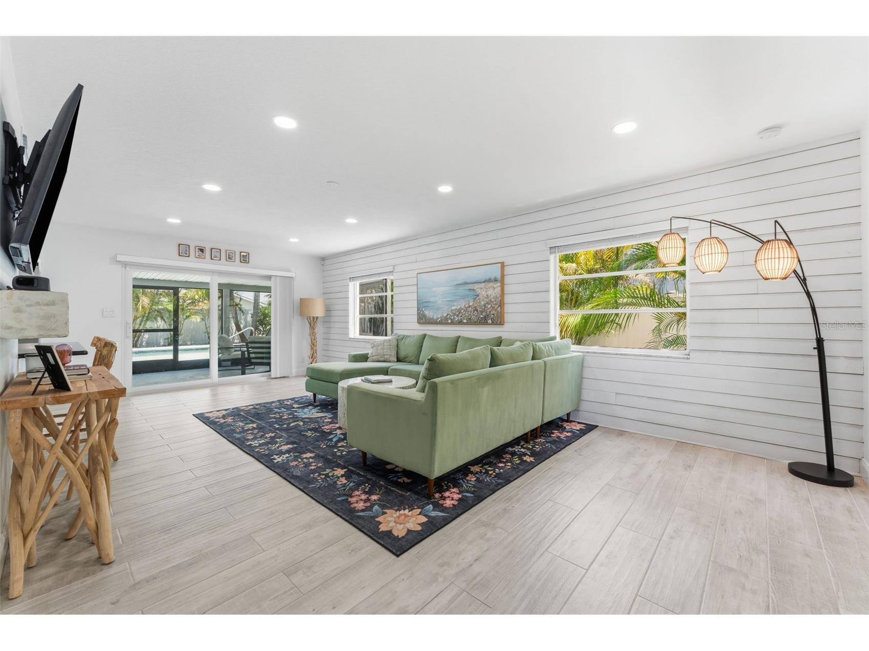 2701 67th Way N Saint Petersburg FL 33710 TB8509160 image4