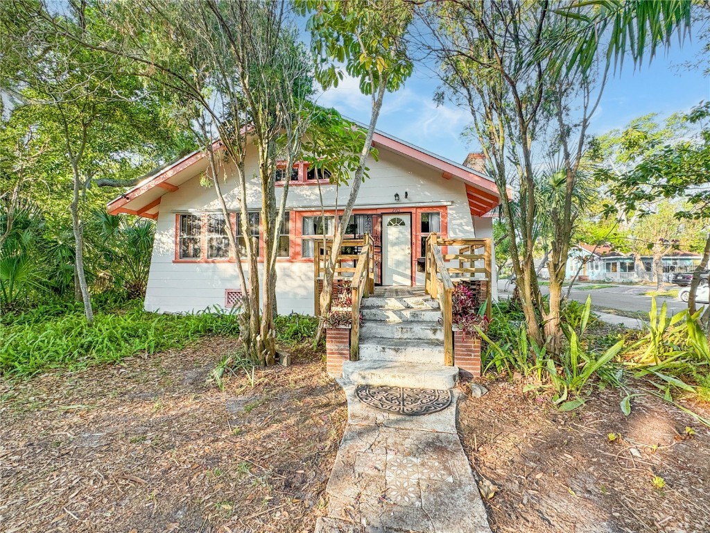2701 Bayside Drive S Saint Petersburg FL 33705 U8231077 image1