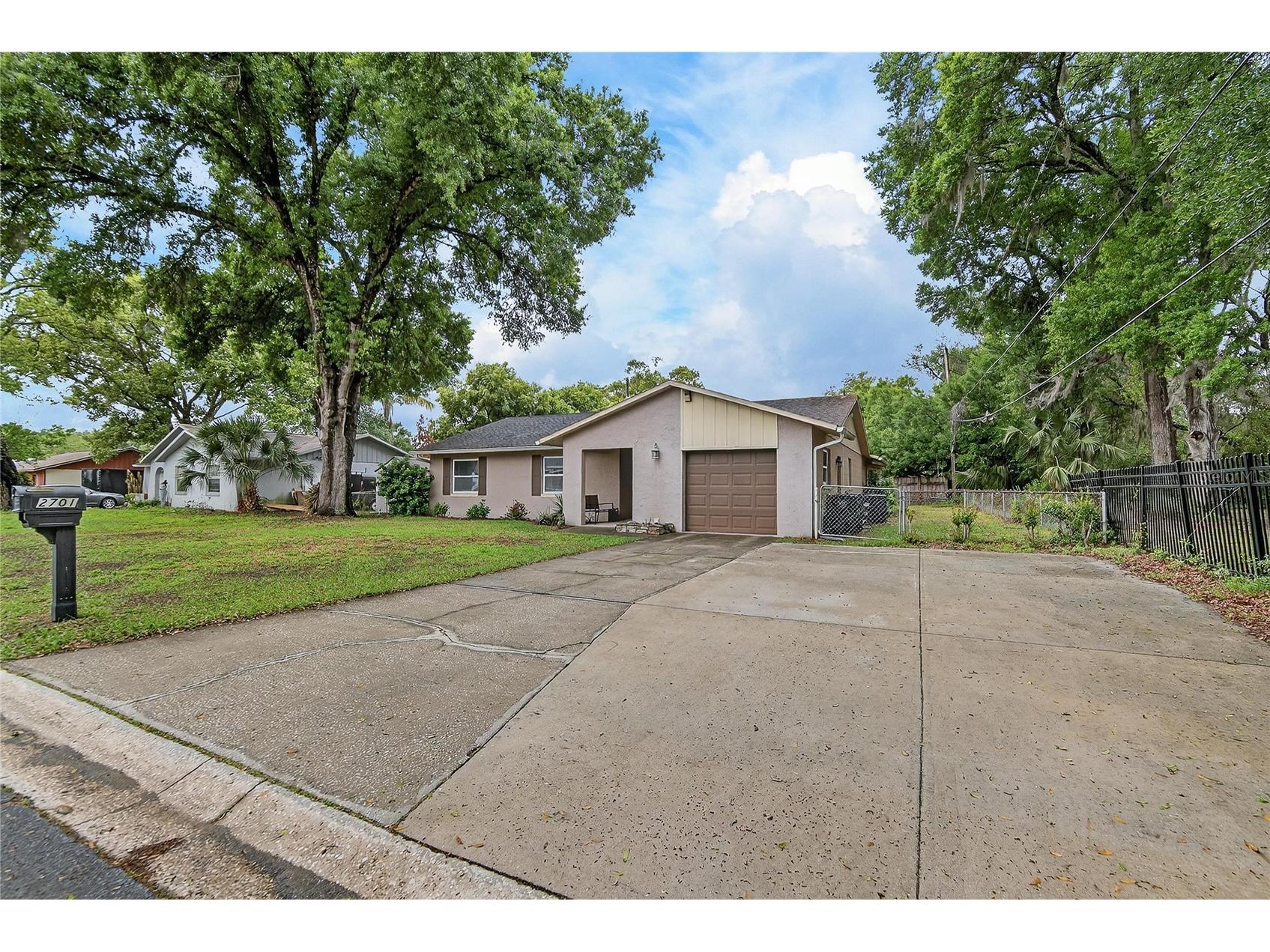 2701 Brandon View Drive Brandon FL 33511 TB8493380 image47