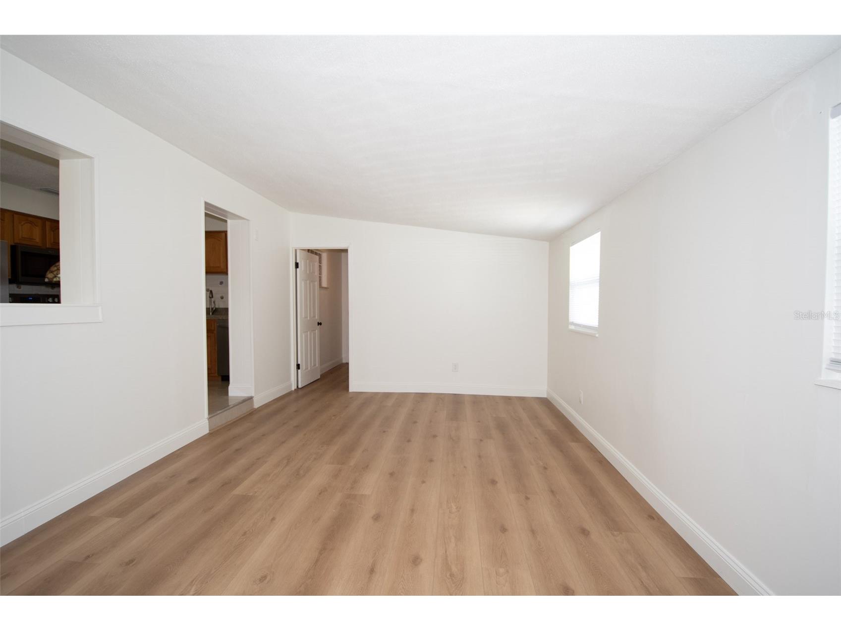 2701 Calle Street Tampa FL 33619 TB8495382 image18