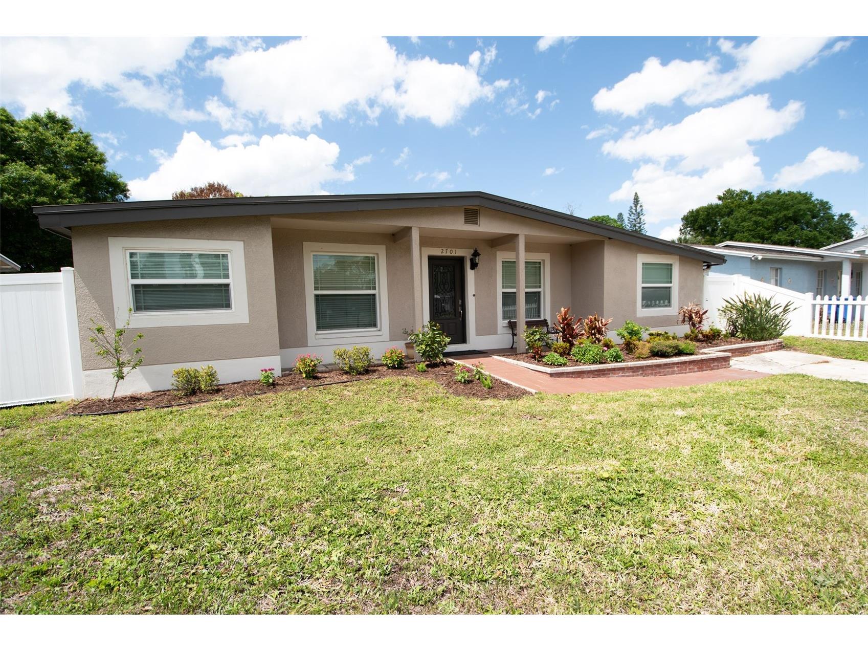 2701 Calle Street Tampa FL 33619 TB8495382 image2