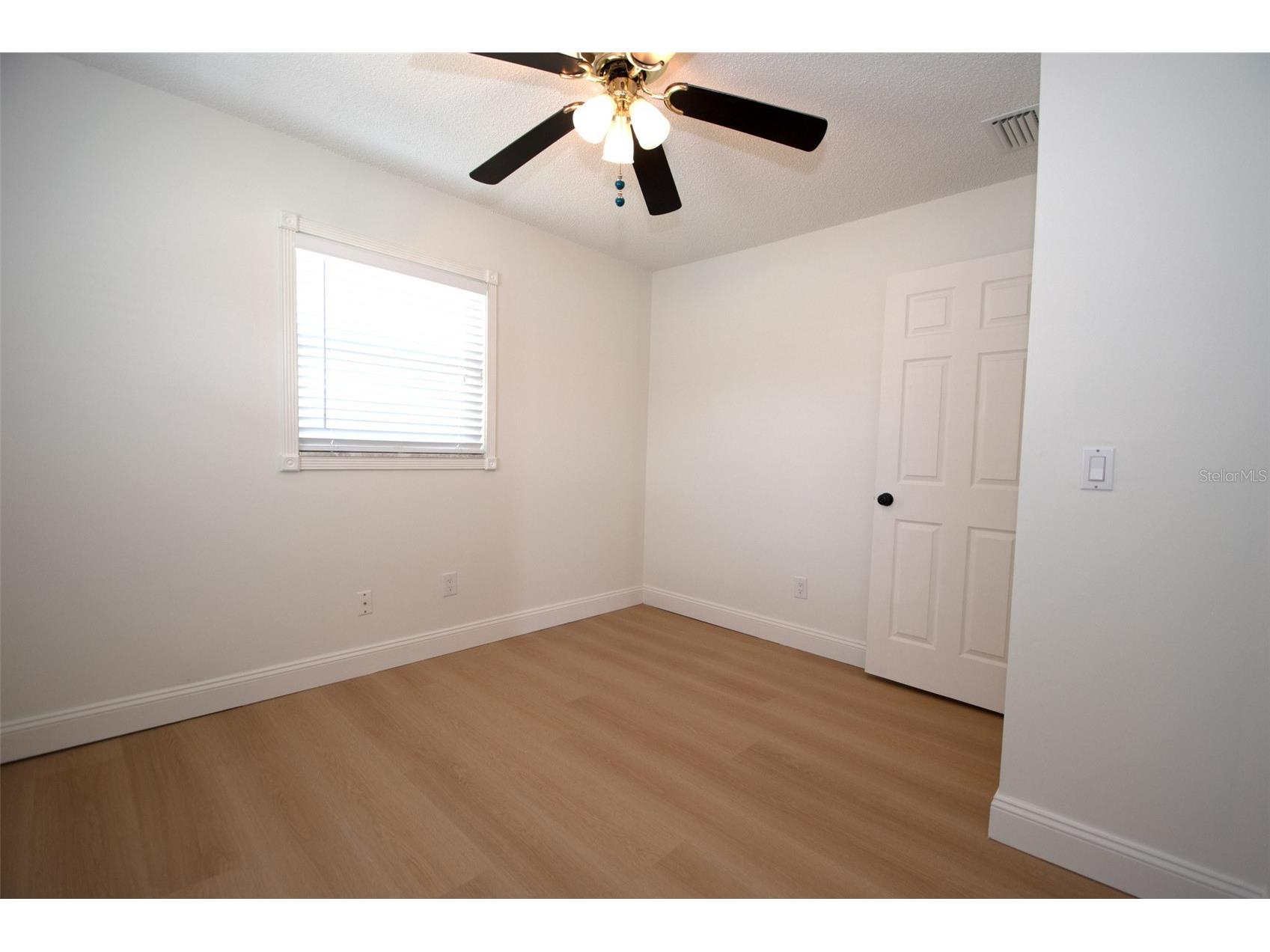 2701 Calle Street Tampa FL 33619 TB8495382 image29