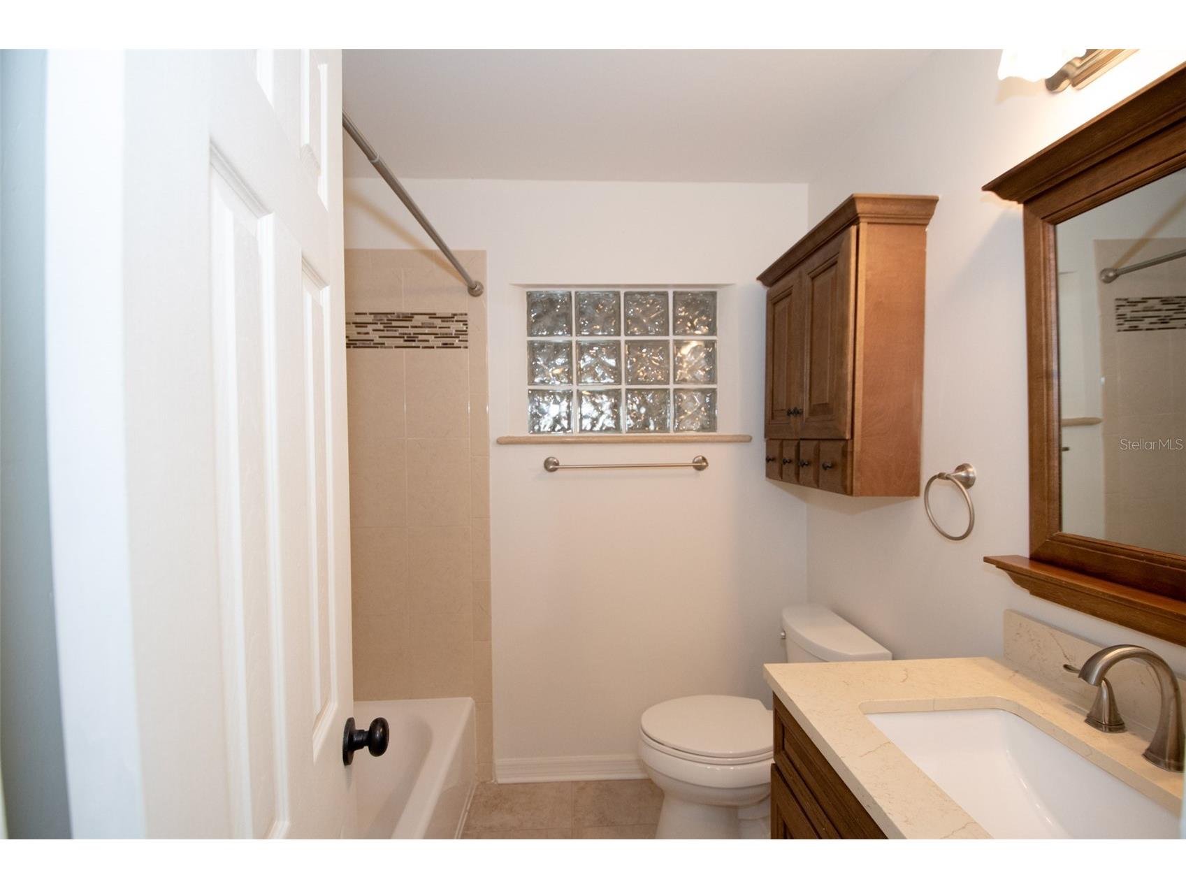 2701 Calle Street Tampa FL 33619 TB8495382 image40