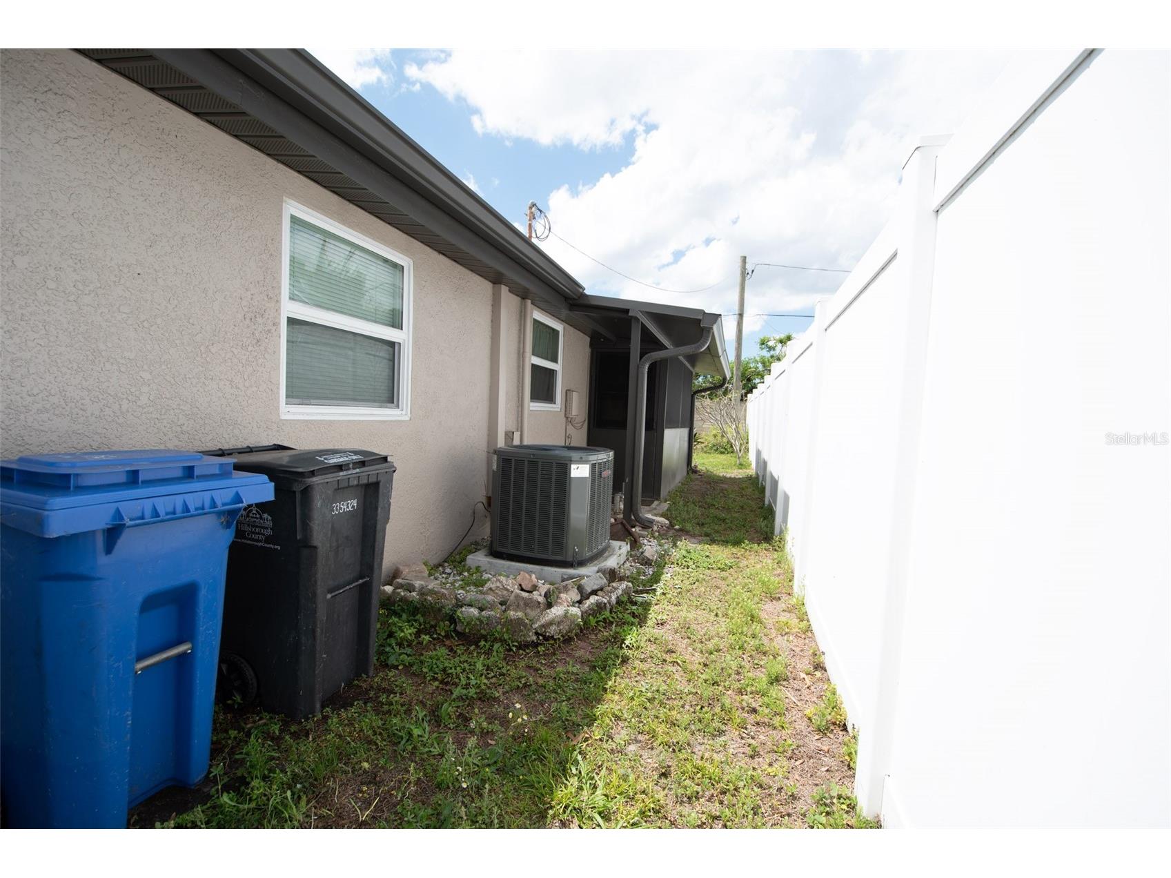 2701 Calle Street Tampa FL 33619 TB8495382 image50